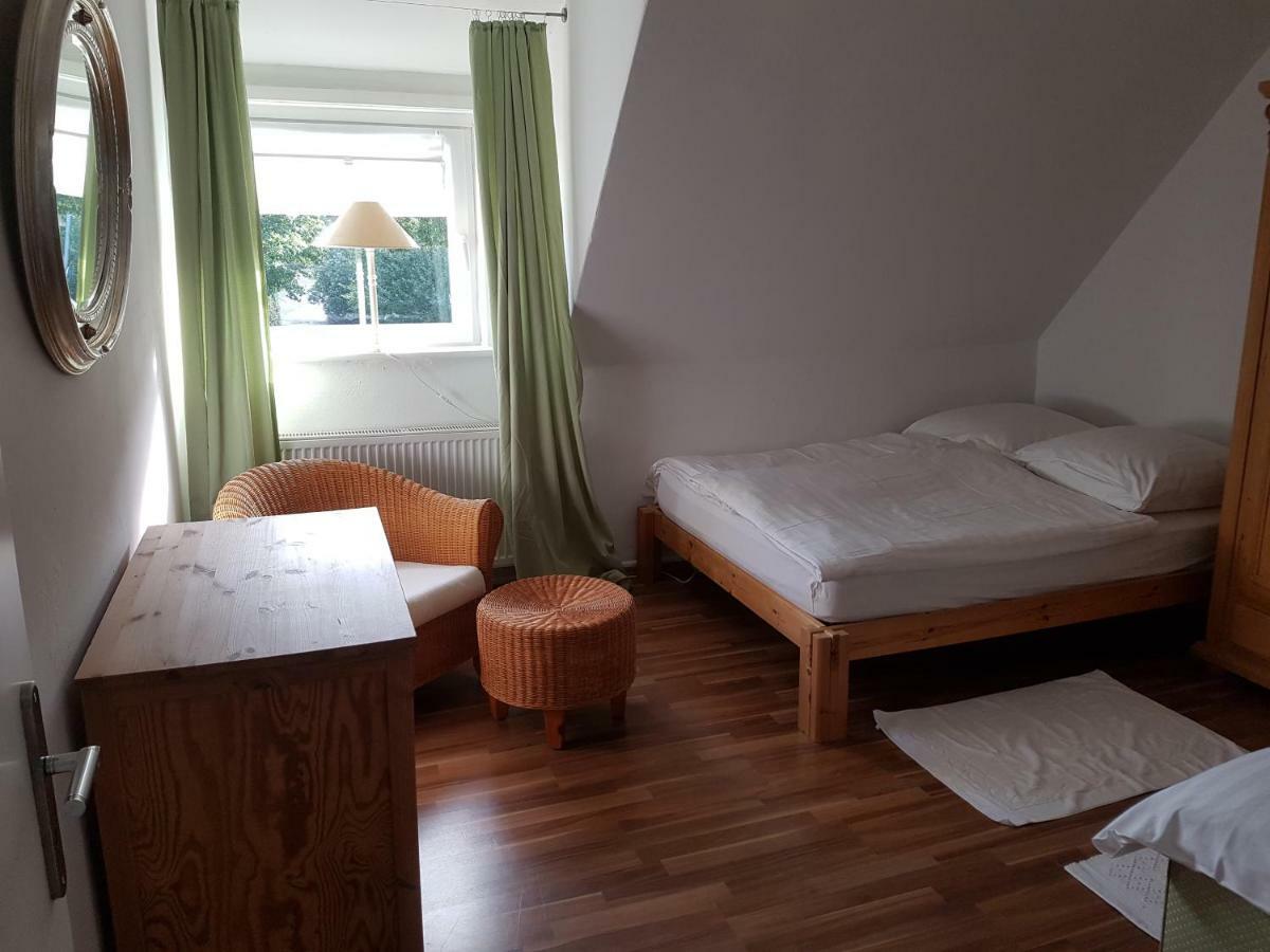 Apartment Am Park Lehrte Exterior photo